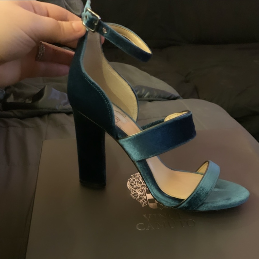 Vince Camuto Velvet Heels size 6.5